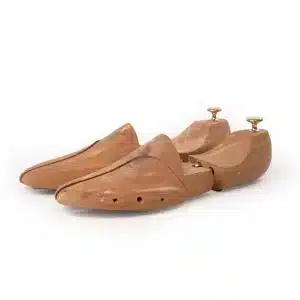 Wooden Pine Golf Shoe Trees for Under Armour Golf Shoes (All Sizes)